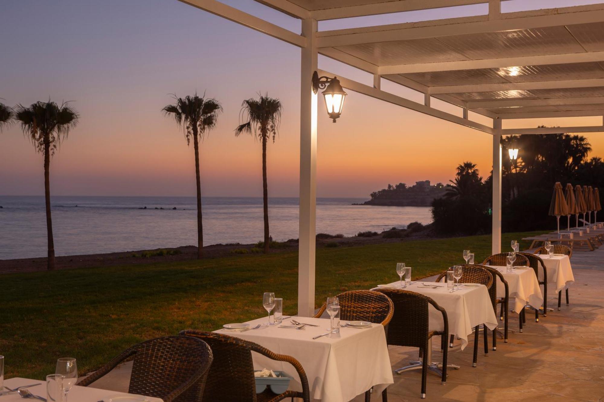 Kapetanios Aqua Resort Coral Bay Exterior photo
