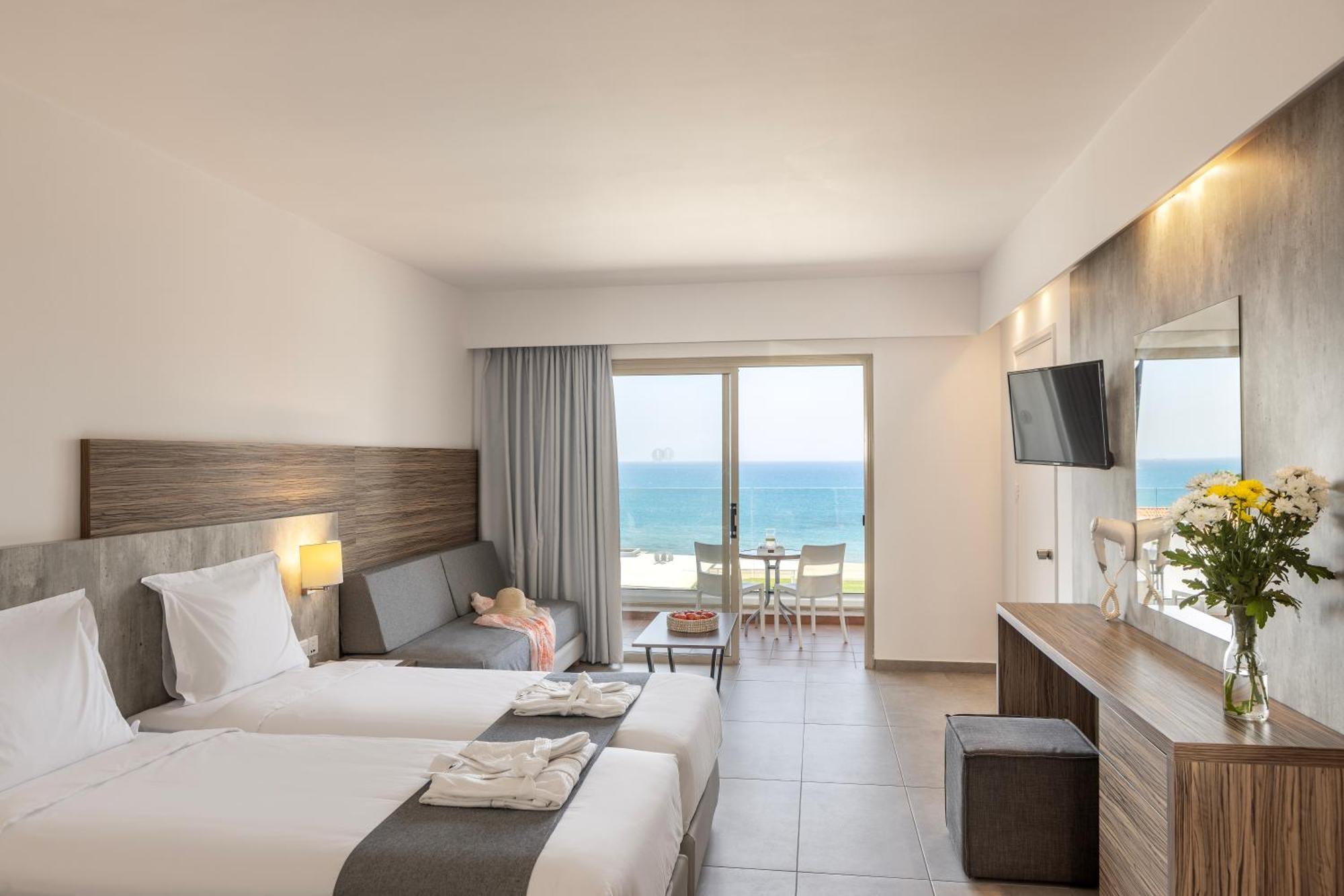 Kapetanios Aqua Resort Coral Bay Exterior photo