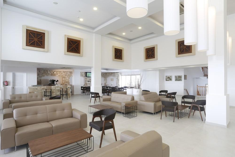 Kapetanios Aqua Resort Coral Bay Exterior photo